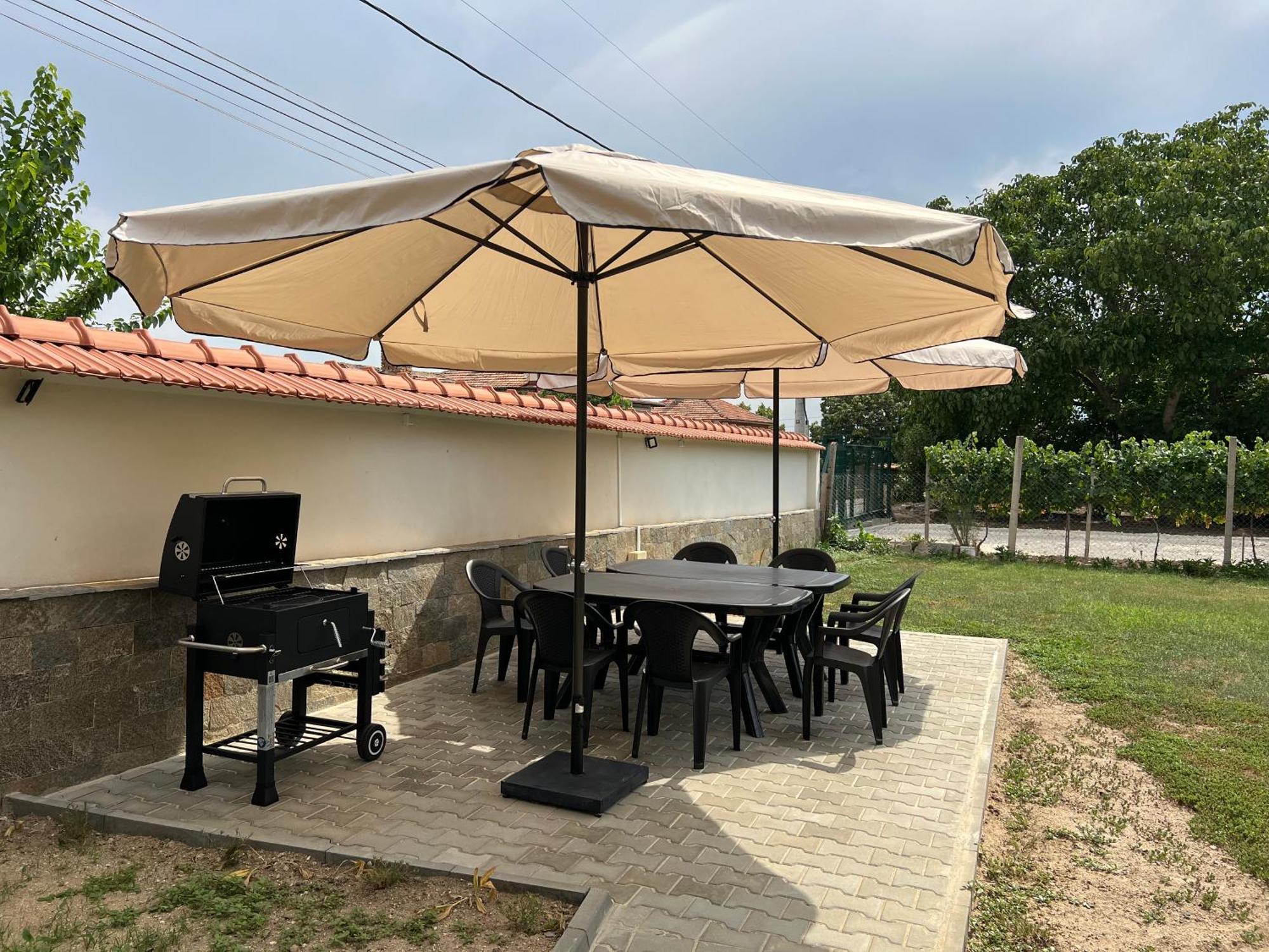 Къща За Гости Бадови Hisarya Exterior foto